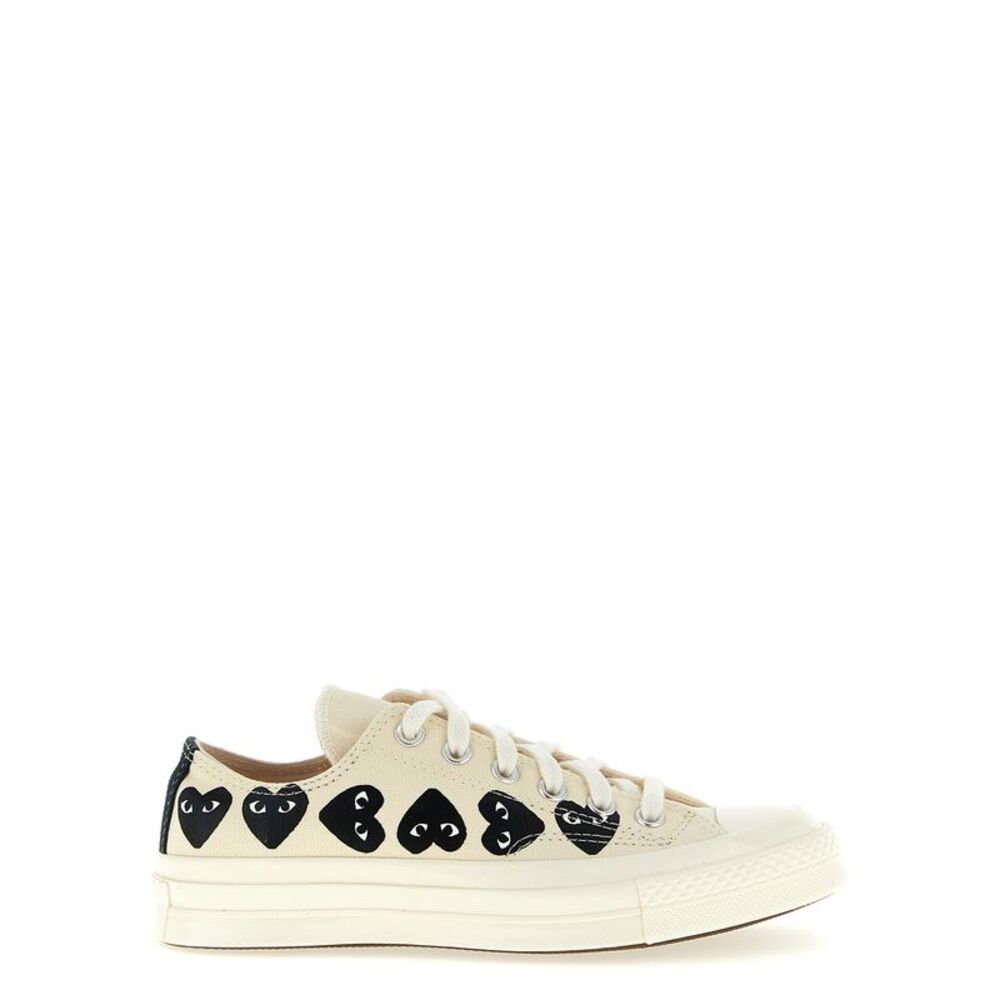 Comme Des Garçons Play Unisex Comme Des Garçons Play X Converse Sneakers